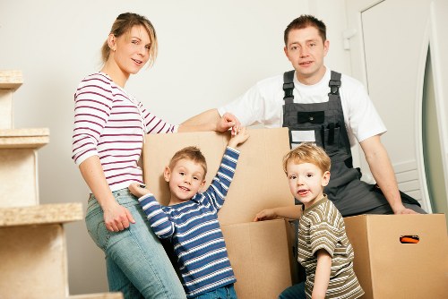 Free quote planning for a family home move with transparent rates