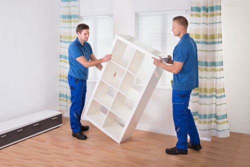 Moving day coordination for home moves in Queenspark
